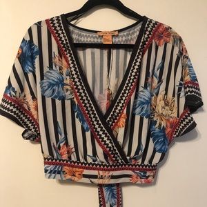 Floral stripe, tie back, mid crop top